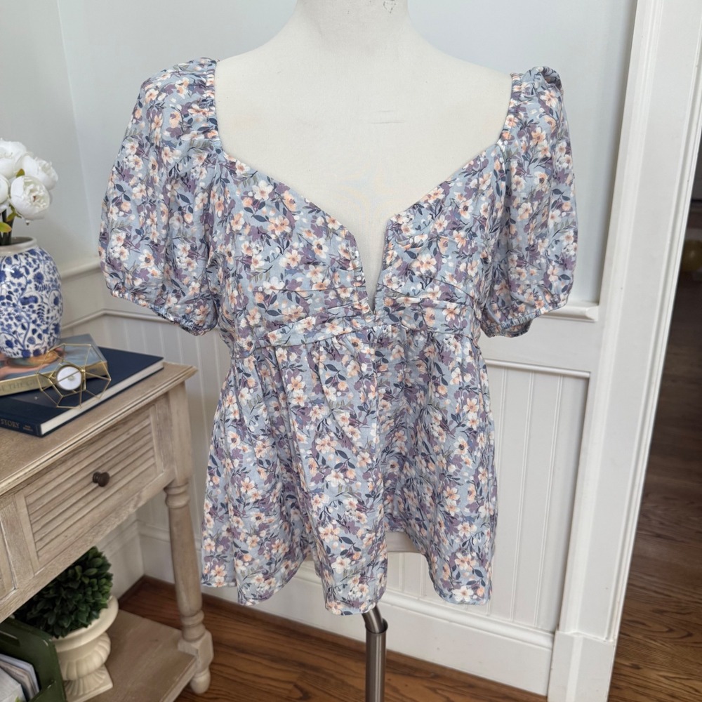Becool Floral Print Puff Sleeve Smocked Peplum Top Women's Sz L NWOT Blue Purple